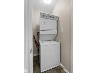 10634 155 ST NW photo 22