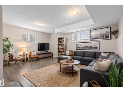 10634 155 ST NW photo 27