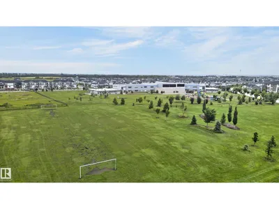 22809 95A AV NW photo 9