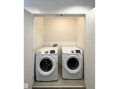 11127 77 AV NW photo 22