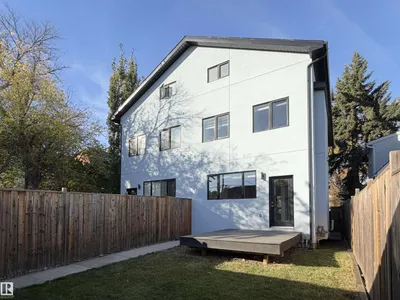 11127 77 AV NW photo 50