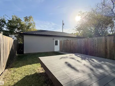 11127 77 AV NW photo 49
