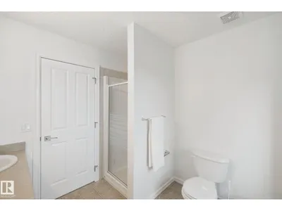 20420 56 AV NW photo 41