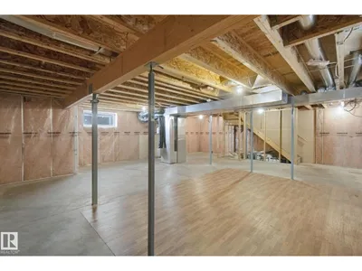 20420 56 AV NW photo 43