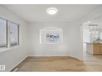 20420 56 AV NW photo 8