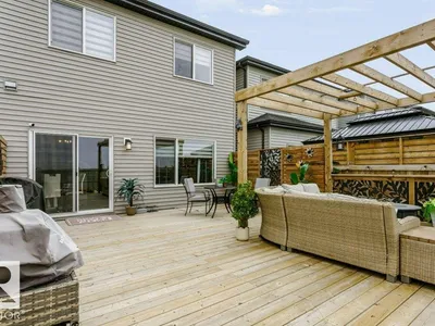 7132 182 AV NW photo 40