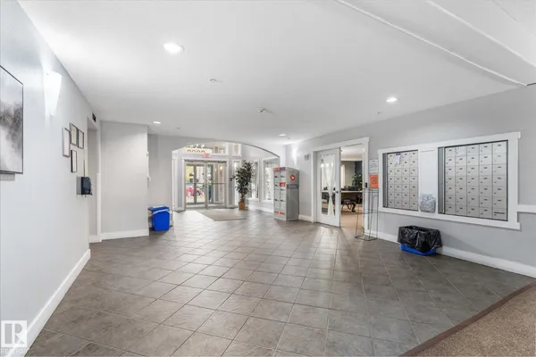 #119 2098 BLACKMUD CREEK DR SW photo 3
