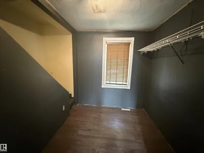 11942 37 ST NW photo 39
