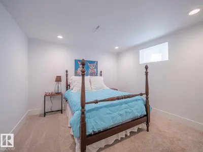 6839 111 ST NW photo 31