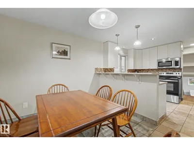 3706 41 AV NW photo 11