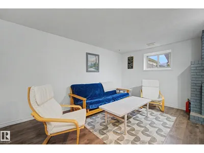 3706 41 AV NW photo 27