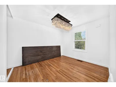 9506 72 AV NW photo 20