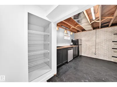 9506 72 AV NW photo 41