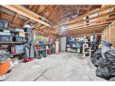 9506 72 AV NW photo 52