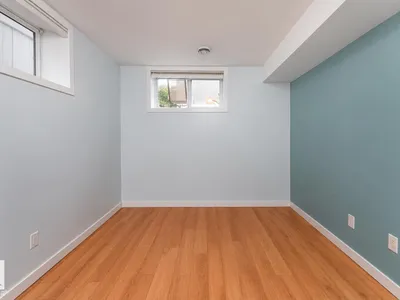 10320 76 ST NW NW photo 30