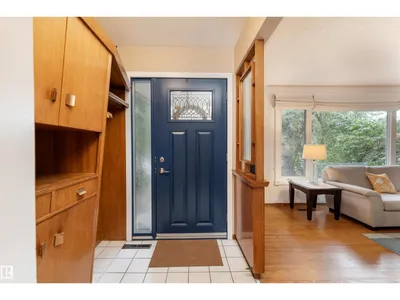 10320 76 ST NW NW photo 4