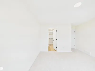 223 RAVINE DR photo 42