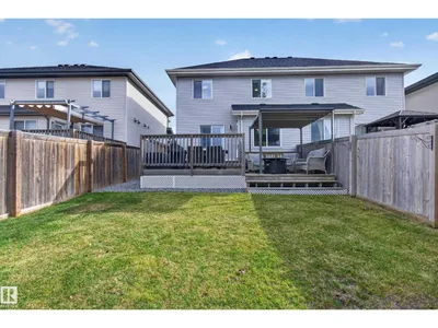 5820 66 ST photo 38