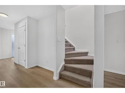 10216 150 ST NW NW photo 19