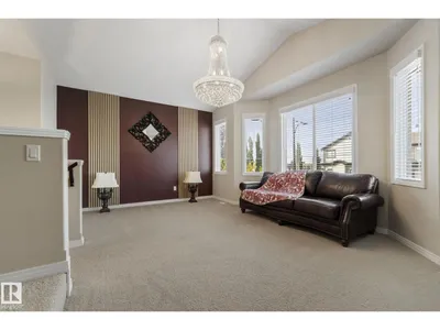5915 6 AV SW photo 26