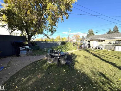 8108 124 AV NW photo 16