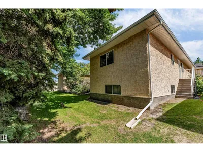 1646 Jamha Rd NW photo 4