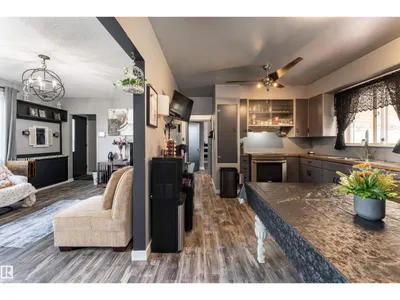 13220 77 ST NW photo 9