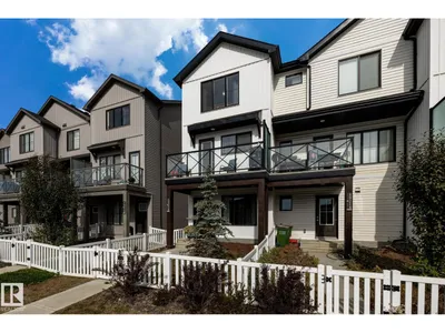 19216 27 AV NW photo 35