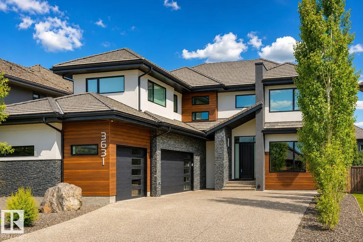 3631 WESTCLIFF WY SW exterior