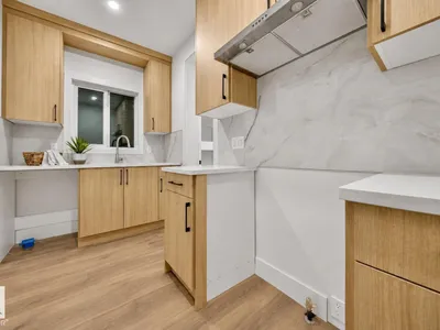 2019 156 AVE NW photo 17