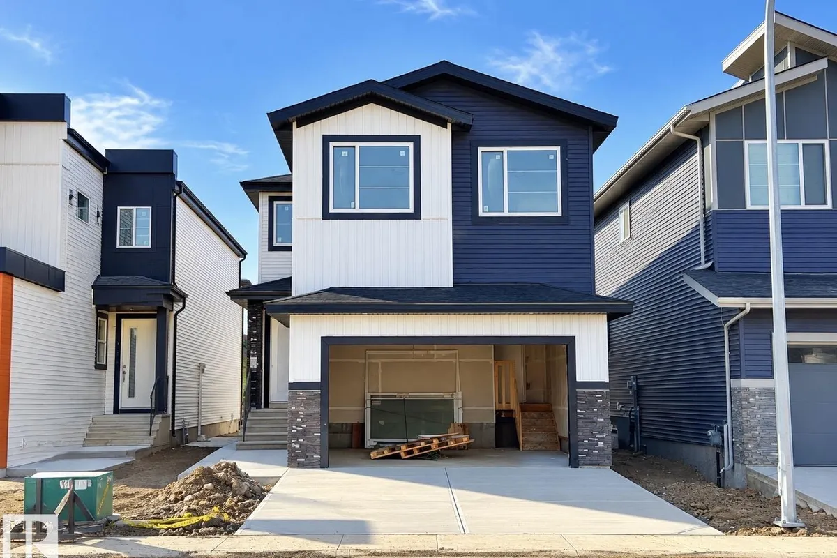 2019 156 AVE NW exterior