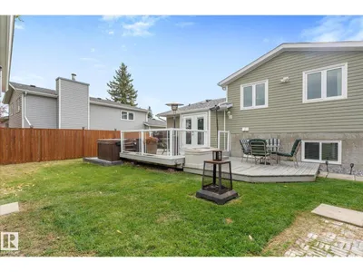4103 44 AV photo 39
