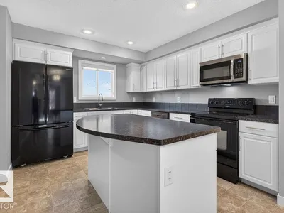 12 MEADOWLAND CR photo 9