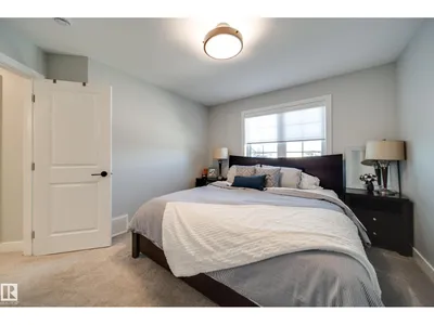 6843 KNOX LO SW photo 34