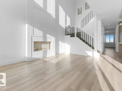 8416 226 ST NW photo 14