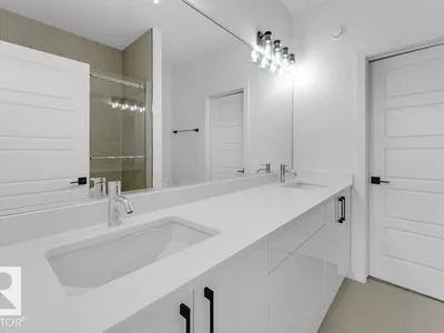 8416 226 ST NW photo 33