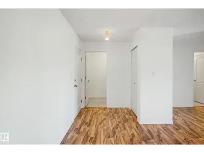 #203 8119 112 AV NW photo 6