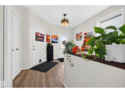 79 CHATWIN RD photo 4