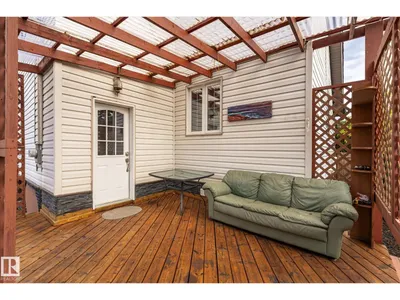 8742 151 ST NW photo 45