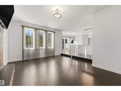 18907 90 AV NW NW photo 11