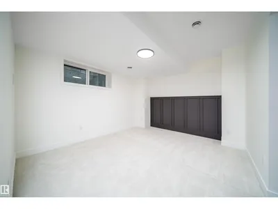 10414 134 ST NW photo 64