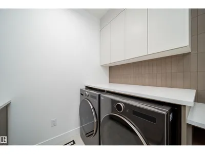 10414 134 ST NW photo 52