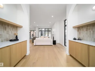 10414 134 ST NW photo 27