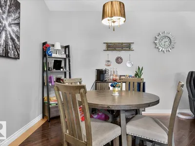 11947 67 ST NW photo 14