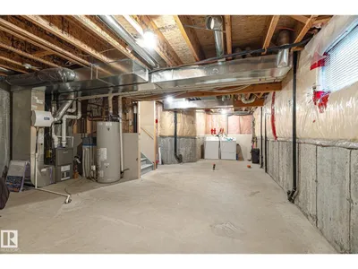 #27 85 SPRUCE VILLAGE DR photo 35