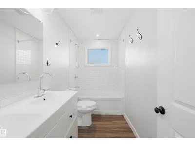 8914 162 ST NW photo 28