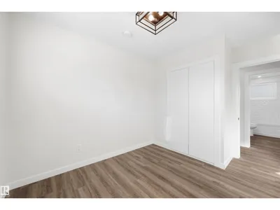 8914 162 ST NW photo 18