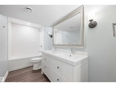 8914 162 ST NW photo 33