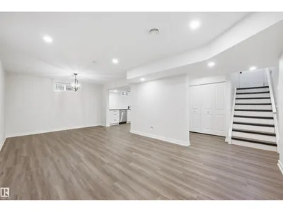8914 162 ST NW photo 48