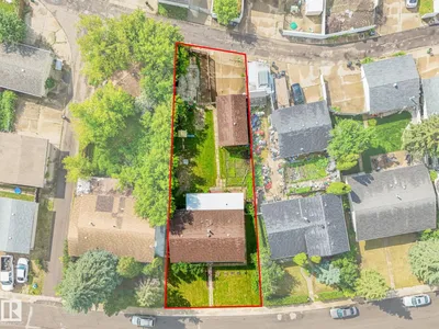 9315 151 AV NW photo 22